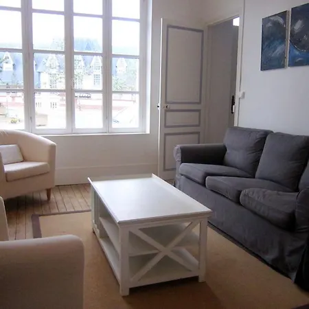 Spacious Holiday In France With Sea View Сasa de vacaciones